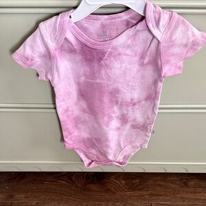 Honest baby clothing purple tye dye onesie never worn sis 12m